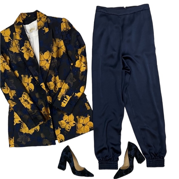 BCBG Pants - Picture 1 of 9